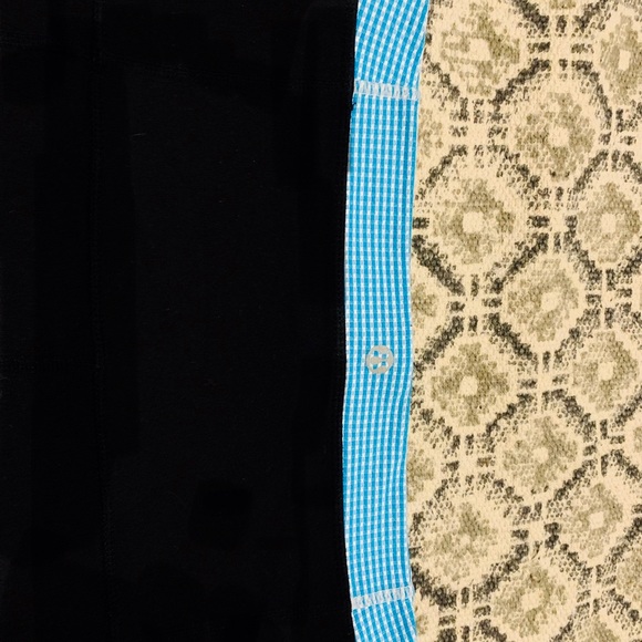 Original Lululemon yoga pant - Picture 3 of 4